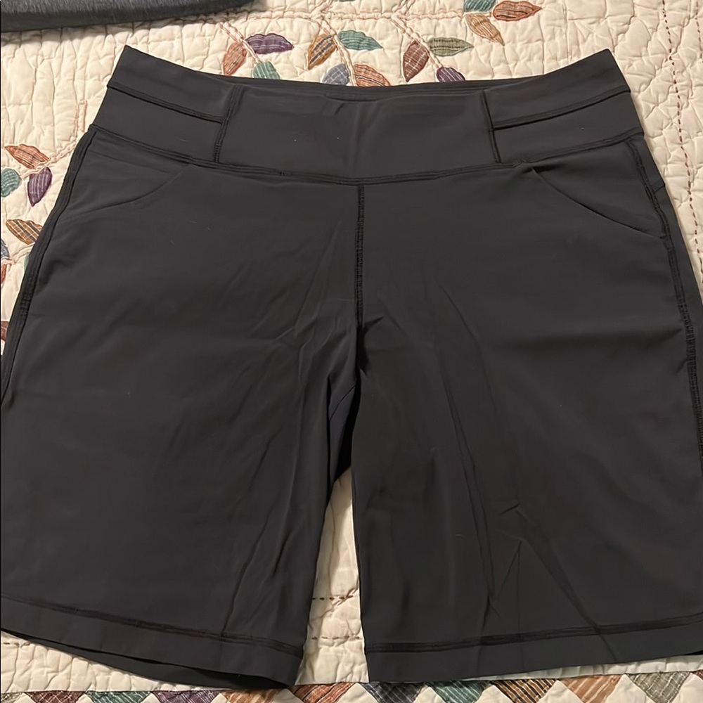 Lucy Women's Black Athletic Shorts